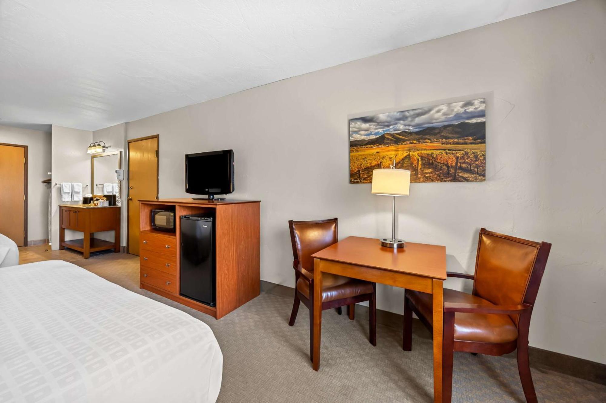 Best Western Inn At The Rogue Rogue River Exterior foto