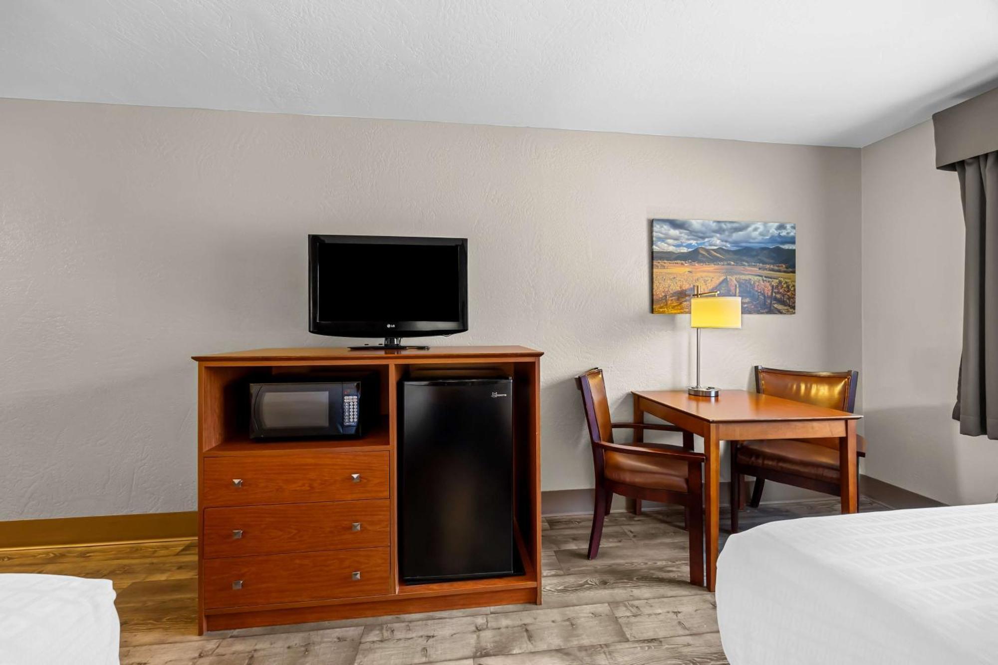 Best Western Inn At The Rogue Rogue River Exterior foto