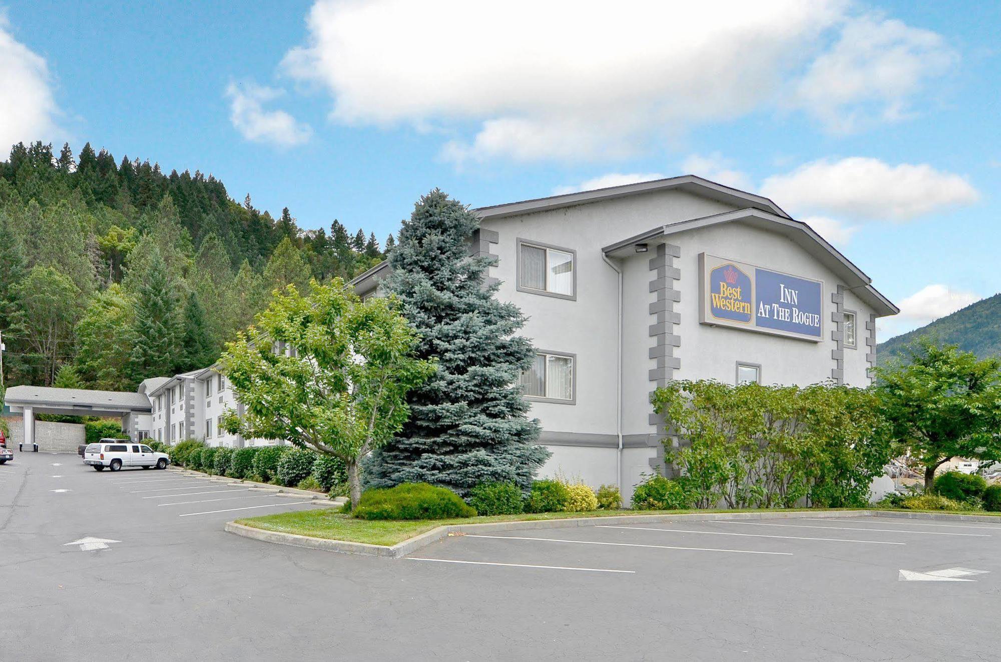 Best Western Inn At The Rogue Rogue River Exterior foto